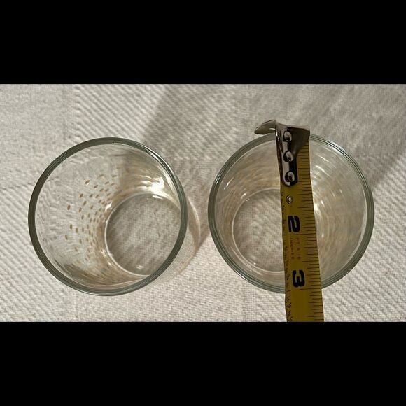 Set Of 2 MCM Cool Cocktail Glasses W Gold Dots TMD Holdings. Beautiful Glassware - Picture 4 of 6